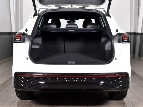 Volkswagen Tiguan III (China Market) с пробегом 2026 года, цена 4 749 995 рублей, 40 км, внедорожник, Автокод Объявления