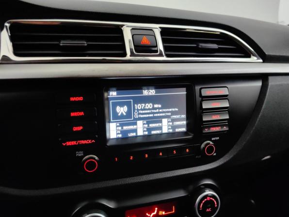 Kia Rio IV с пробегом 2019 года, цена 1 349 000 рублей, 145231 км, седан, Автокод Объявления