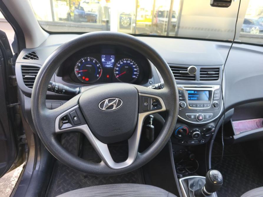 Hyundai Solaris I Рестайлинг Санкт-Петербург  - изображение 3