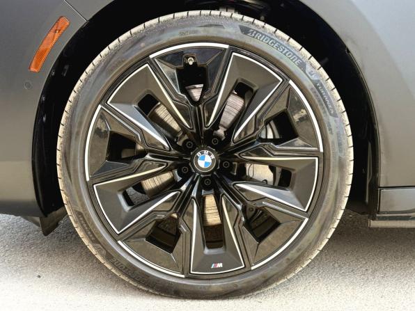BMW i7 с пробегом 2022 года, цена 14 870 000 рублей, 79 км, седан, Автокод Объявления