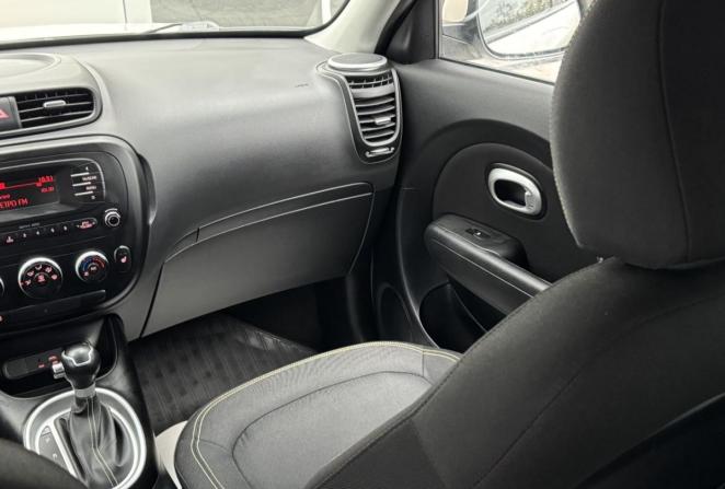 Kia Soul II с пробегом 2015 года, цена 1 350 000 рублей, 132076 км, хэтчбек, Автокод Объявления