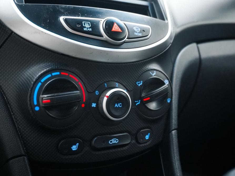 Hyundai Solaris I Ростов-на-Дону  - изображение 14