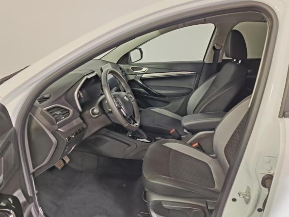 Lada (ВАЗ) Vesta I Рестайлинг (NG) с пробегом 2024 года, цена 1 320 000 рублей, 21989 км, седан, Автокод Объявления