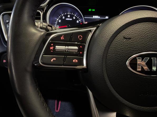 Kia Ceed III с пробегом 2019 года, цена 1 799 000 рублей, 80000 км, хэтчбек, Автокод Объявления