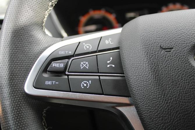Lada (ВАЗ) Vesta I Рестайлинг (NG) с пробегом 2023 года, цена 1 200 000 рублей, 65000 км, седан, Автокод Объявления