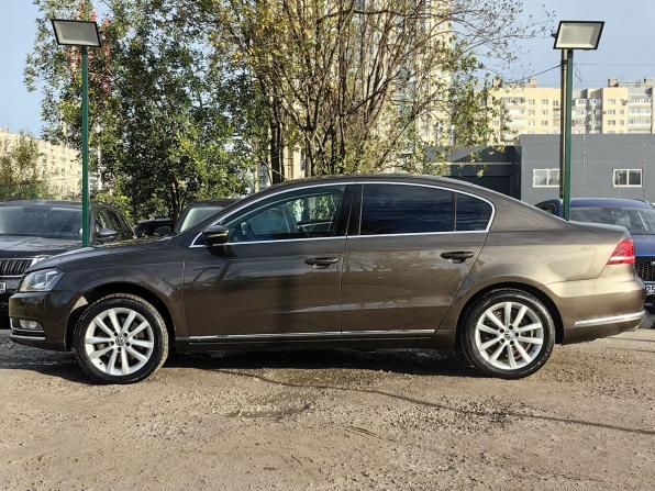 Volkswagen Passat B7 с пробегом 2011 года, цена 869 000 рублей, 132000 км, седан, Автокод Объявления
