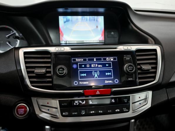 Honda Accord IX с пробегом 2013 года, цена 1 290 000 рублей, 319950 км, седан, Автокод Объявления