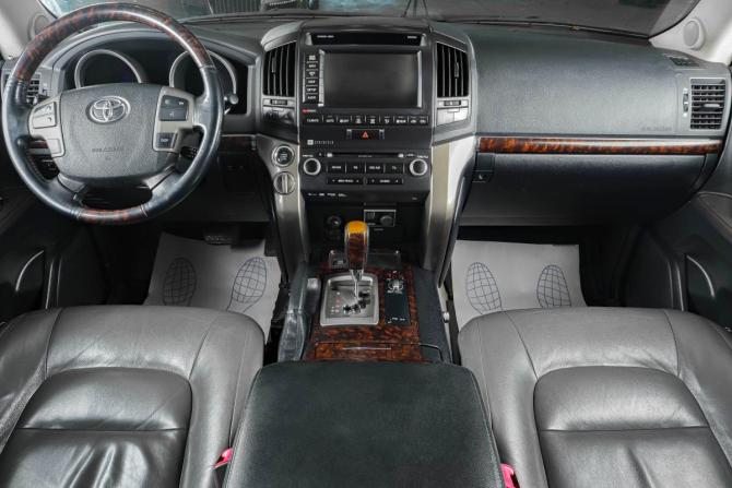 Toyota Land Cruiser 200 Series с пробегом 2010 года, цена 3 259 000 рублей, 198000 км, внедорожник, Автокод Объявления