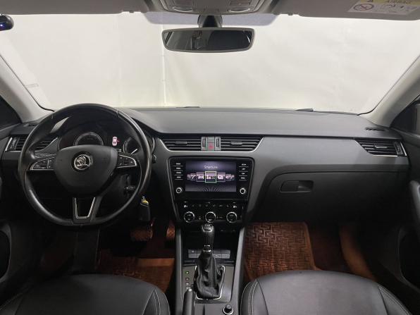 Skoda Octavia III (A7) Рестайлинг с пробегом 2017 года, цена 1 630 000 рублей, 176050 км, лифтбек, Автокод Объявления