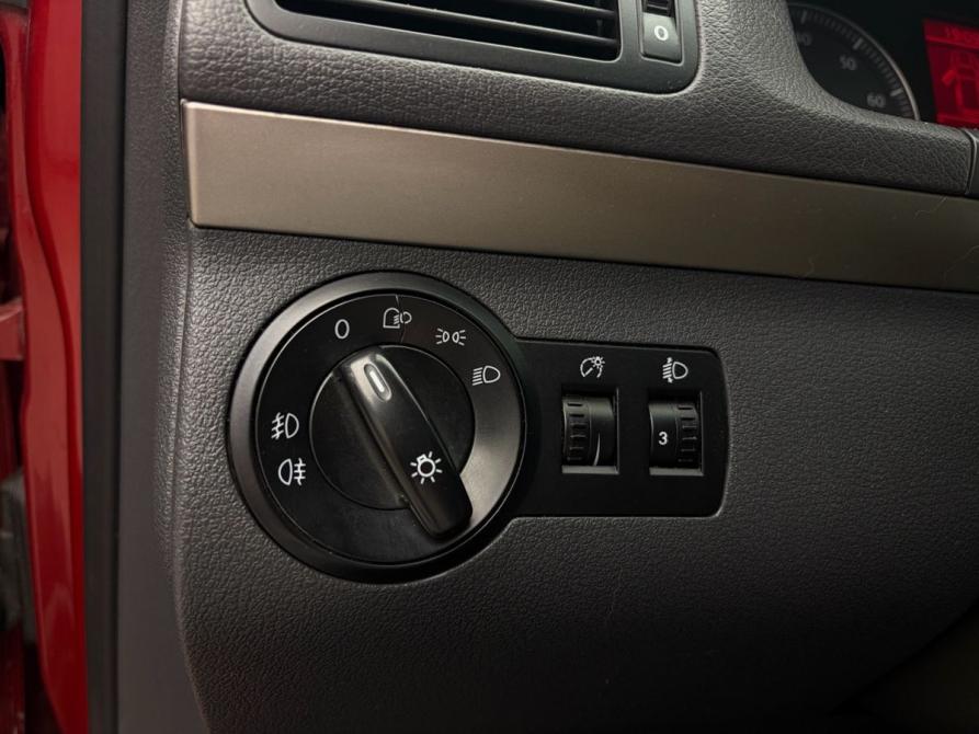 Volkswagen Touran I Рестайлинг Ростов-на-Дону  - изображение 8