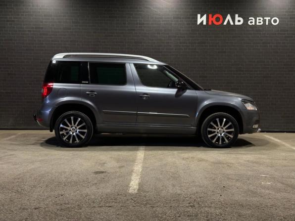 Skoda Yeti I Рестайлинг с пробегом 2017 года, цена 1 600 000 рублей, 53531 км, внедорожник, Автокод Объявления