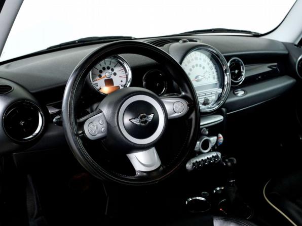 Mini Hatch II (R56) с пробегом 2010 года, цена 798 000 рублей, 257518 км, хэтчбек, Автокод Объявления