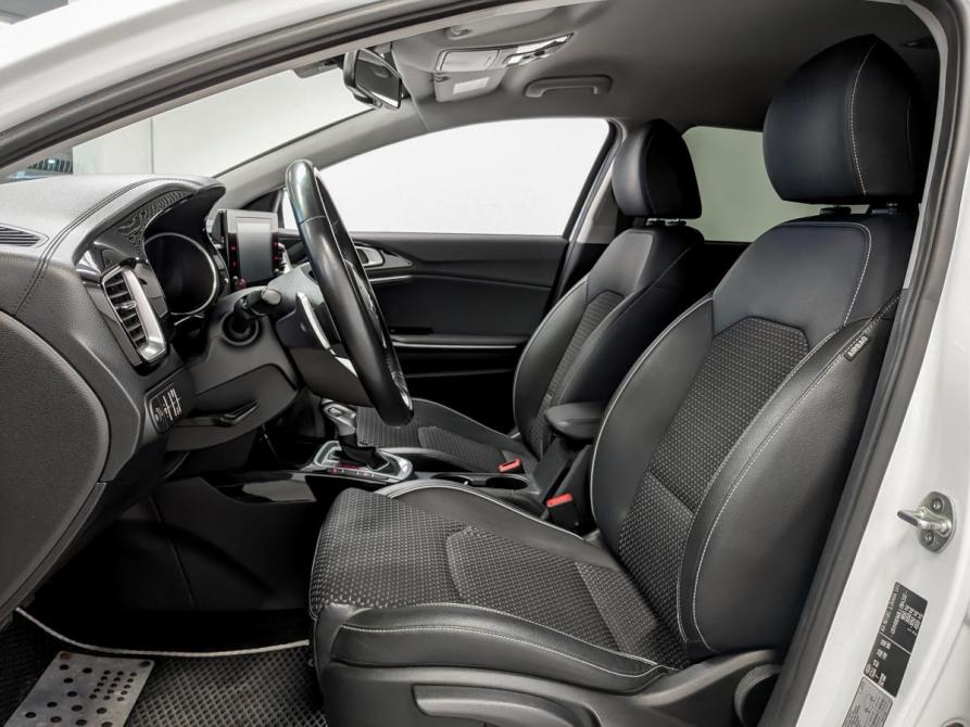 Kia Ceed III Санкт-Петербург  - изображение 20