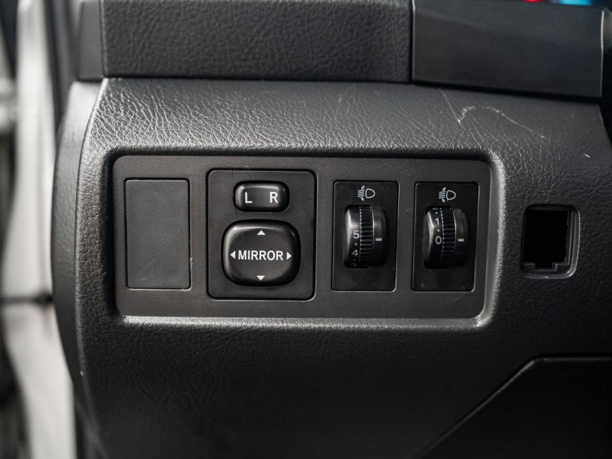 Toyota Corolla Verso I Рестайлинг 2 Красноярск  - изображение 16
