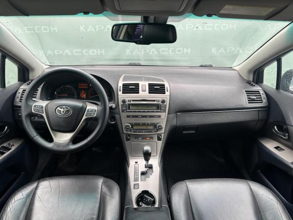 Toyota Avensis III с пробегом 2011 года, цена 996 000 рублей, 240061 км, седан, Автокод Объявления