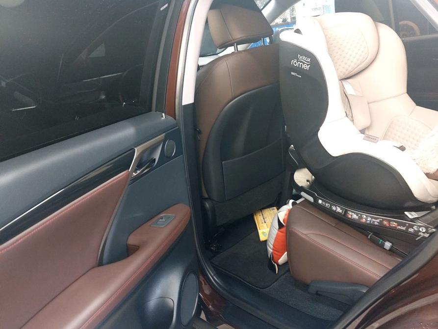 Lexus RX IV Рестайлинг Москва  - изображение 13