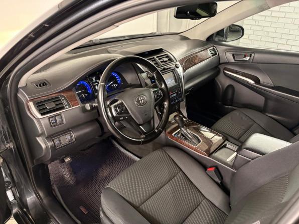 Toyota Camry VII (XV50) Рестайлинг 2 с пробегом 2018 года, цена 1 899 000 рублей, 206761 км, седан, Автокод Объявления