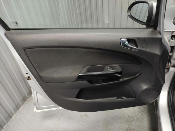 Opel Corsa D Рестайлинг II с пробегом 2013 года, цена 399 000 рублей, 124389 км, хэтчбек, Автокод Объявления