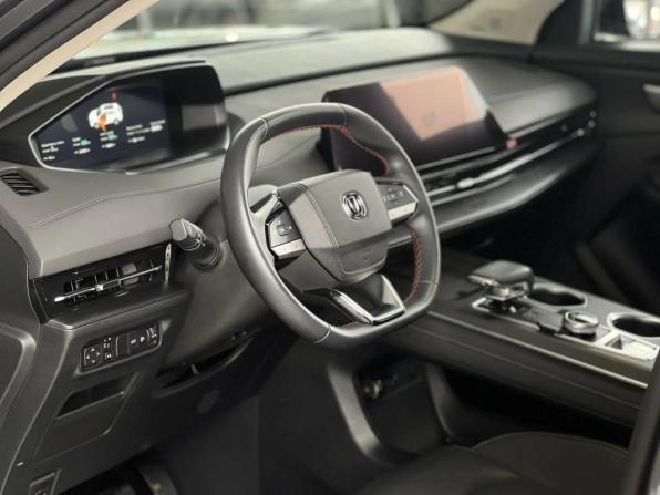 Changan UNI-S I с пробегом 2024 года, цена 2 095 000 рублей, 31575 км, внедорожник, Автокод Объявления
