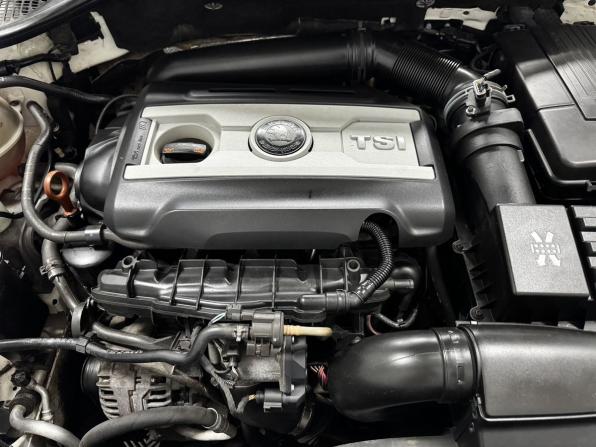 Skoda Octavia II (A5) Рестайлинг с пробегом 2012 года, цена 900 000 рублей, 239983 км, лифтбек, Автокод Объявления
