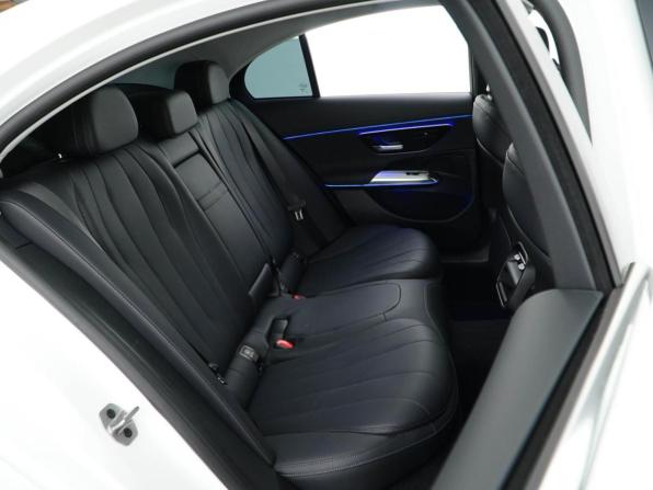 Mercedes-Benz E-Класс VI (W214 S214) с пробегом 2024 года, цена 6 429 055 рублей, 20404 км, седан, Автокод Объявления