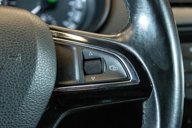 Skoda Octavia III (A7) с пробегом 2015 года, цена 1 539 000 рублей, 185441 км, лифтбек, Автокод Объявления