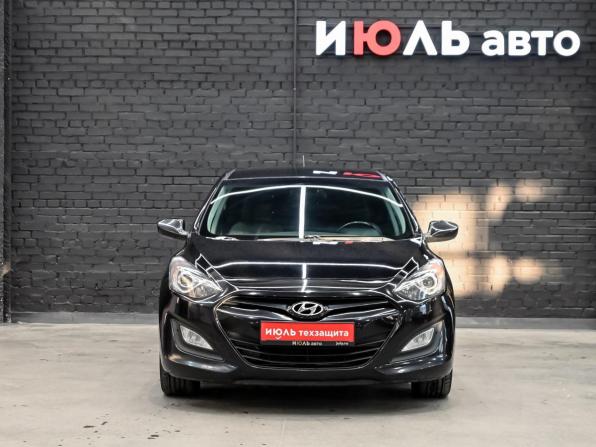 Hyundai i30 II с пробегом 2013 года, цена 900 000 рублей, 175336 км, хэтчбек, Автокод Объявления