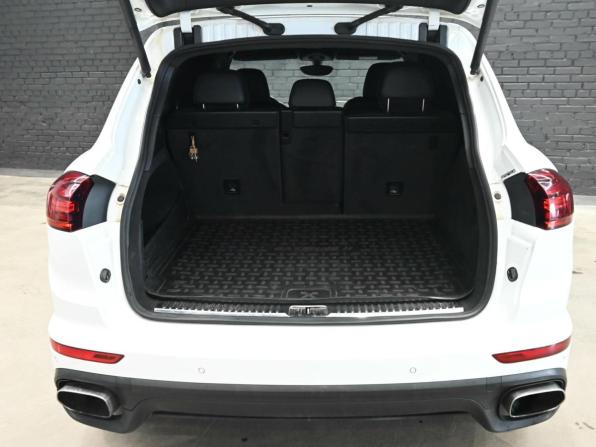 Porsche Cayenne II Рестайлинг (958) с пробегом 2014 года, цена 2 720 000 рублей, 190813 км, внедорожник, Автокод Объявления