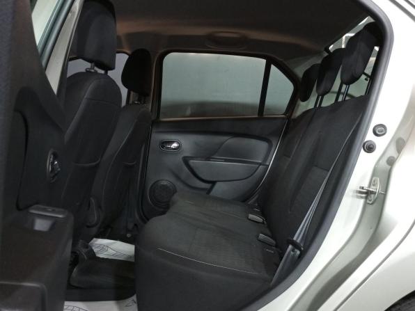 Renault Logan II с пробегом 2017 года, цена 730 000 рублей, 128876 км, седан, Автокод Объявления