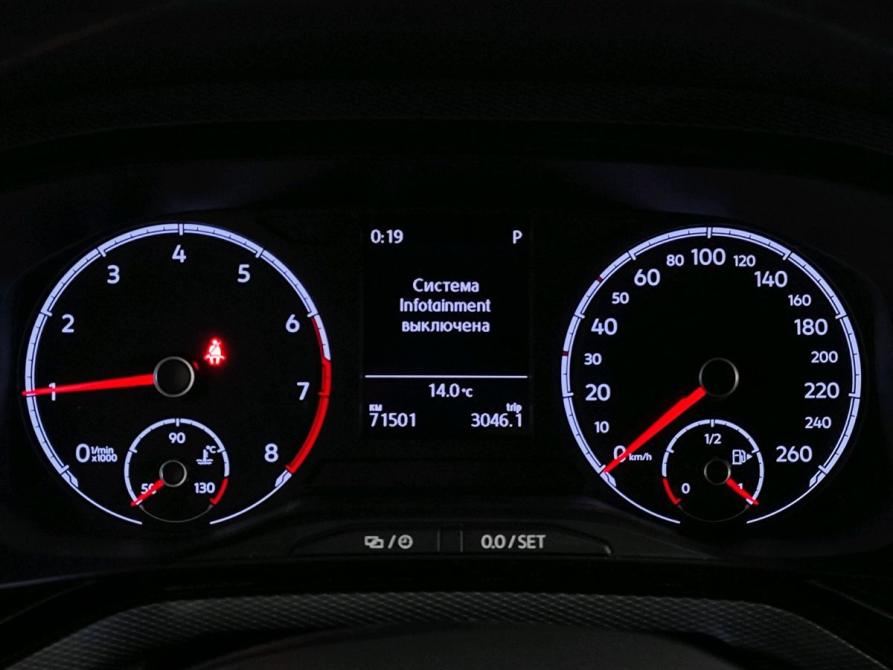 Volkswagen Polo VI Москва  - изображение 12