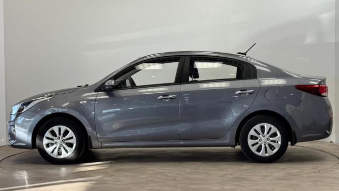 Kia Rio IV с пробегом 2018 года, цена 1 095 000 рублей, 82167 км, седан, Автокод Объявления