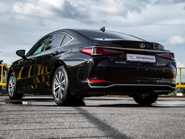 Lexus ES VII с пробегом 2019 года, цена 2 798 000 рублей, 120923 км, седан, Автокод Объявления