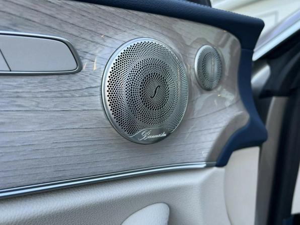 Mercedes-Benz E-Класс V (W213 S213 C238) Рестайлинг с пробегом 2021 года, цена 5 479 000 рублей, 32000 км, купе, Автокод Объявления