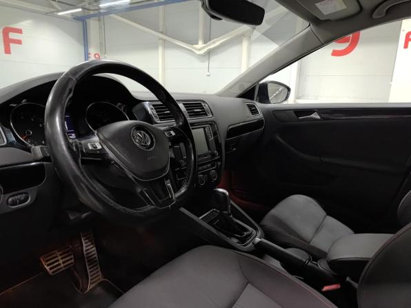 Volkswagen Jetta VI Рестайлинг с пробегом 2017 года, цена 1 215 000 рублей, 206618 км, седан, Автокод Объявления