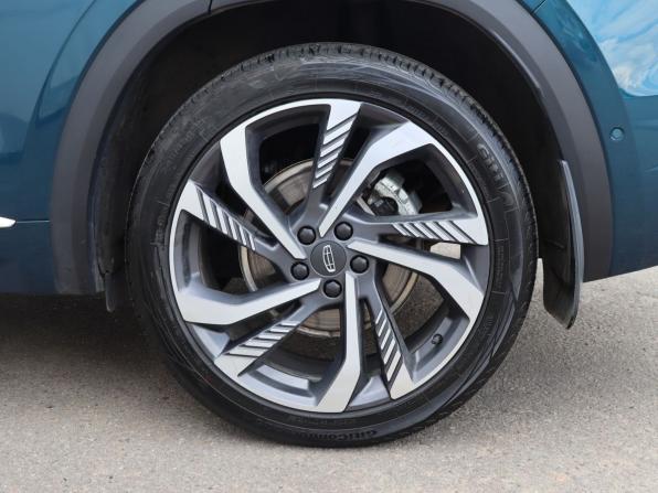 Geely Monjaro I с пробегом 2023 года, цена 3 100 000 рублей, 75800 км, внедорожник, Автокод Объявления