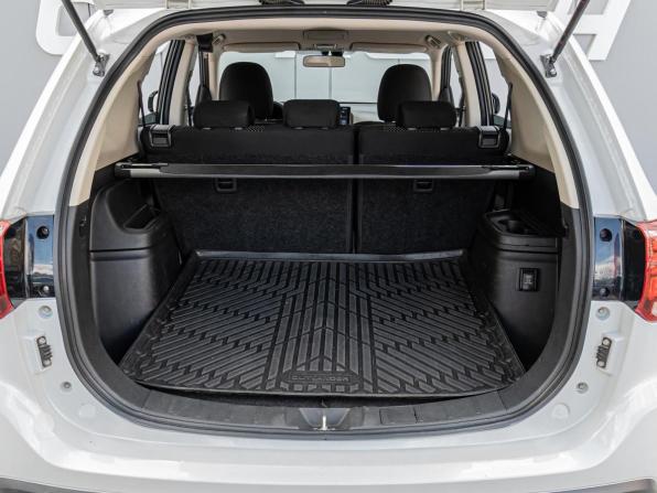 Mitsubishi Outlander III Рестайлинг 3 с пробегом 2019 года, цена 1 920 000 рублей, 181578 км, внедорожник, Автокод Объявления