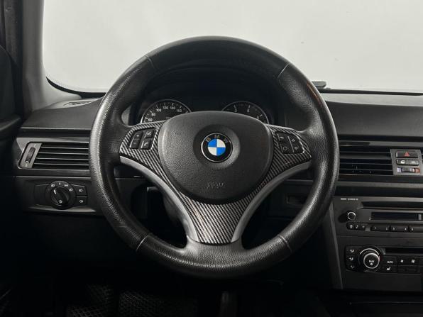 BMW 3 серии V (E90/E91/E92/E93) Рестайлинг с пробегом 2010 года, цена 943 100 рублей, 328970 км, седан, Автокод Объявления