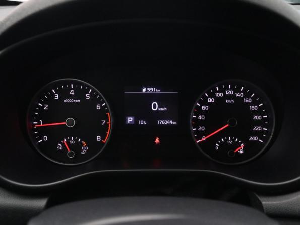 Kia Sportage IV Рестайлинг с пробегом 2019 года, цена 1 990 000 рублей, 176038 км, внедорожник, Автокод Объявления