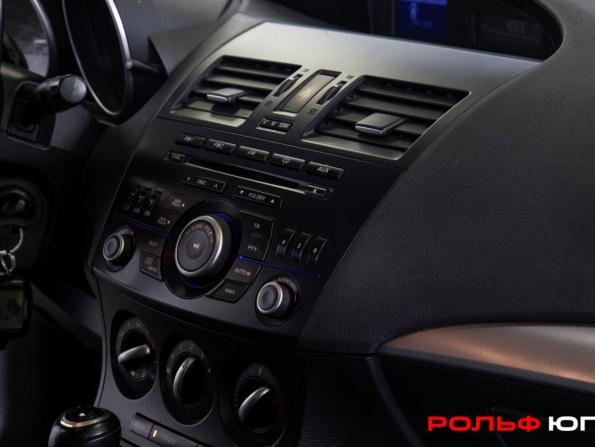 Mazda 3 II (BL) Рестайлинг с пробегом 2012 года, цена 833 000 рублей, 190867 км, хэтчбек, Автокод Объявления