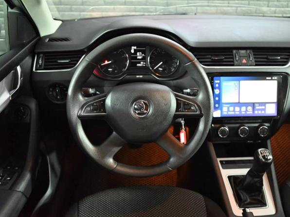 Skoda Octavia III (A7) с пробегом 2014 года, цена 1 100 000 рублей, 239630 км, лифтбек, Автокод Объявления