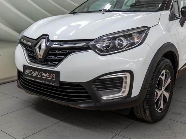 Renault Kaptur I Рестайлинг с пробегом 2021 года, цена 1 298 000 рублей, 35200 км, внедорожник, Автокод Объявления