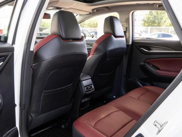 Changan Eado Plus с пробегом 2023 года, цена 1 620 000 рублей, 23794 км, седан, Автокод Объявления