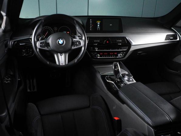BMW 5 серии VII (G30/G31/G38) с пробегом 2019 года, цена 3 849 000 рублей, 63412 км, седан, Автокод Объявления