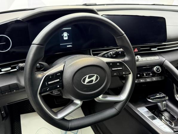 Hyundai Elantra VII (CN7) с пробегом 2024 года, цена 2 270 000 рублей, 34204 км, седан, Автокод Объявления