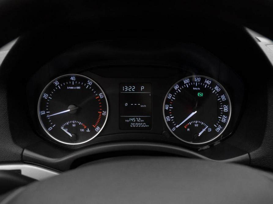 Skoda Octavia II (A5) Рестайлинг Москва  - изображение 11