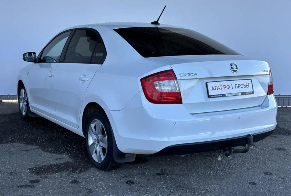 Skoda Rapid I Киров  - изображение 8