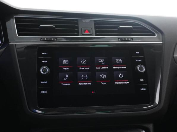Volkswagen Tiguan II с пробегом 2019 года, цена 2 278 444 рубля, 124254 км, внедорожник, Автокод Объявления