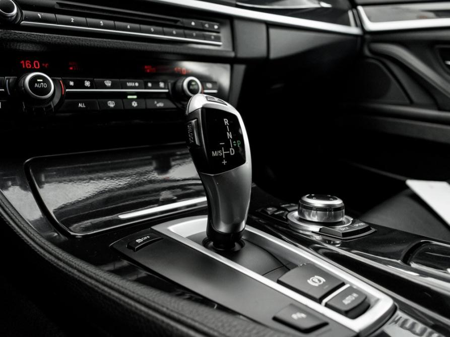 BMW 5 серии VI (F10/F11/F07) Екатеринбург  - изображение 23