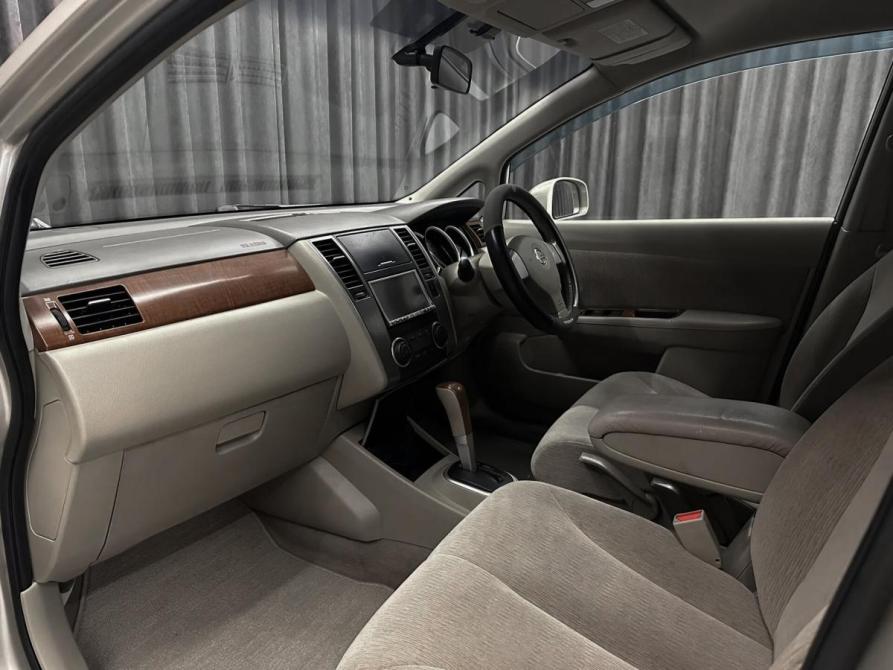 Nissan Tiida I Рестайлинг Красноярск  - изображение 11