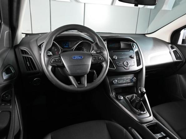 Ford Focus III Рестайлинг с пробегом 2019 года, цена 1 199 000 рублей, 129145 км, универсал, Автокод Объявления